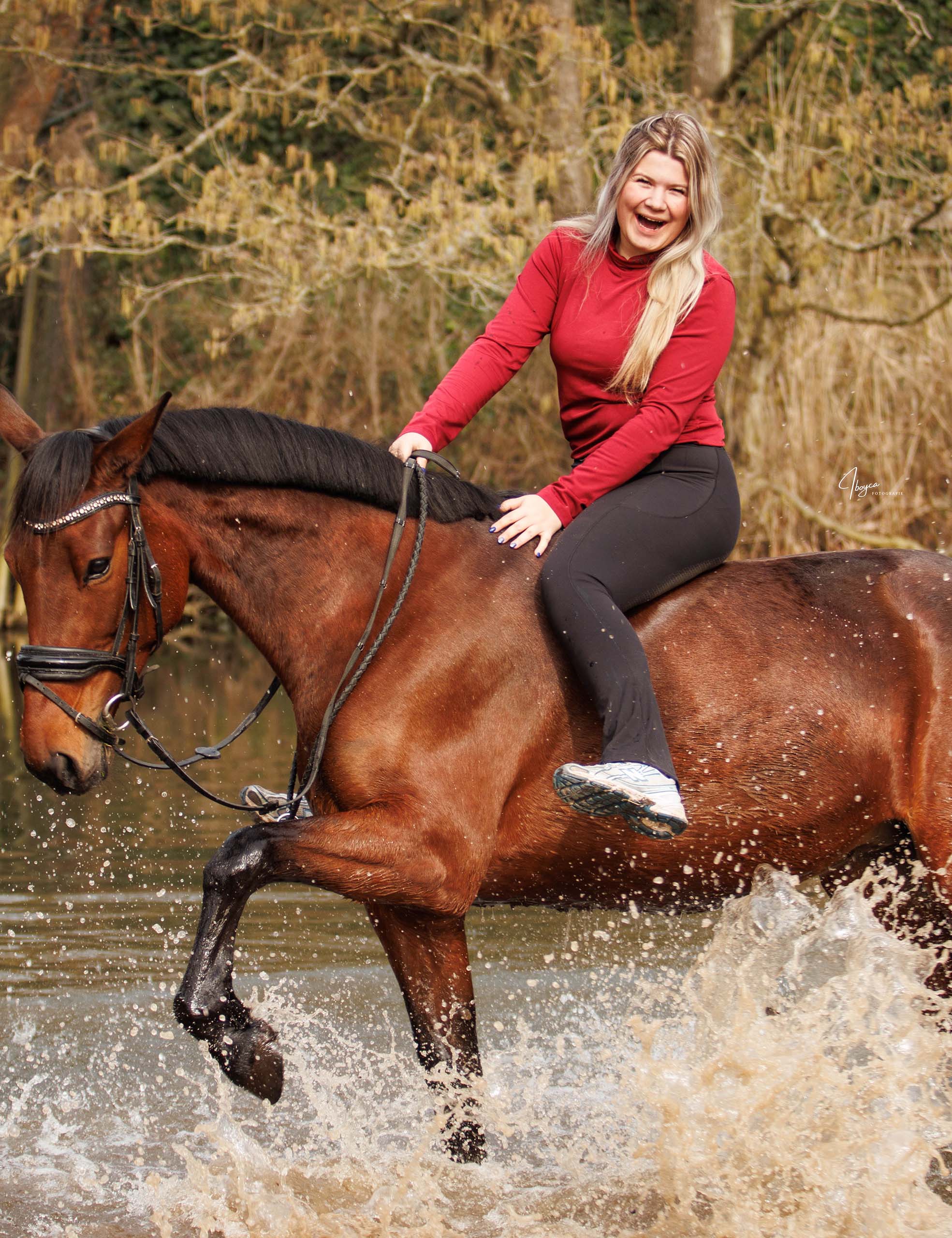 Pantalones de montar con corte de bota y asiento completo para mujer